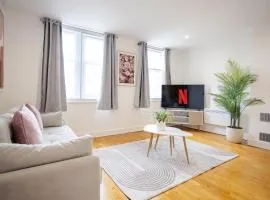 Stylish 1BR Apt near Cardiff Castle