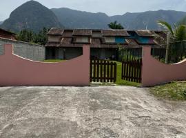 Sarau's Beach House Boracéia，位于博拉塞亚的酒店