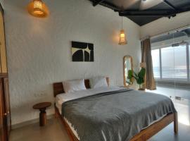 Vero beachfront Stay, hotel v destinaci Jāmb