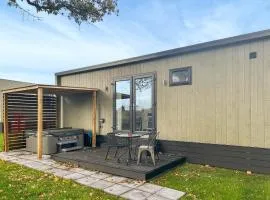 Kings Moor Retreat 1 - Uk50821