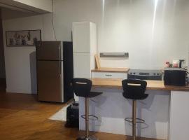 Lala room, hotel v destinaci Hamilton