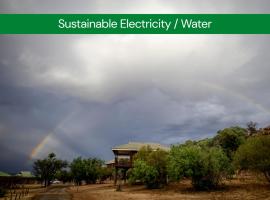 Sangiro Game Lodge - Sustainable Electricity and Water, σαλέ στο Μπλουμφοντέιν
