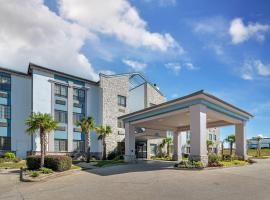 Comfort Suites Hattiesburg near University، فندق بالقرب من Hattiesburg-Laurel Regional - PIB، هاتييسبورغ