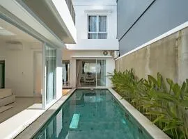 Isla Casa Brand New Villa 3BR Ungasan