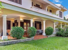 Luxurious 3BRVilla Domaine Mui Ne with Pool & Tennis Court Access, hotel en Ấp Phú Tịnh (2)