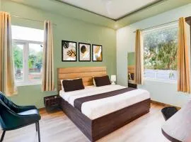 Collection O Malhaur Railway Station