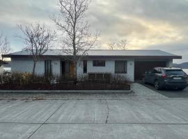 Sigtún 4, hotel in Patreksfjörður