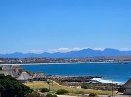 Nautica 009 Studio Flat