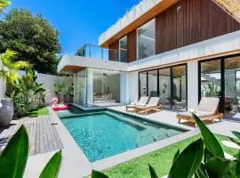 Villa SANTI 4 bedrooms pool Near Sanur Beach