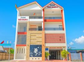 Trúc Hoàng Hà Hotel, ξενοδοχείο σε Kon Tum