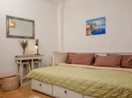 Jasmine Summer House