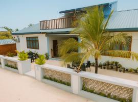 Blue Coral Vashafaru Maldives, hotel in Vashafaru