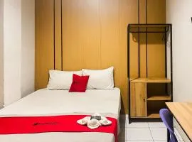 RedDoorz near Palembang Square Mall 2
