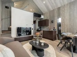 North Suite Whisper by Hilla Villas