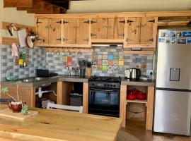 Mdumbi lodge, hostel in Ngqeleni