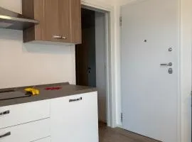 Comfortable and central short-term