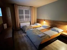 Good Night Noclegi & Strefa Wellness