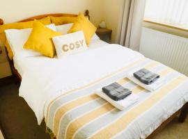 Gethin Lodge cosy Holiday cottage Near BPW with secure double garage with cctv sleeps up to 6 guests, hotel in Merthyr Tydfil