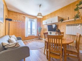 Sierra Nevada Ski Slope Lodge - Free parking, ξενοδοχείο στη Σιέρρα Νεβάδα