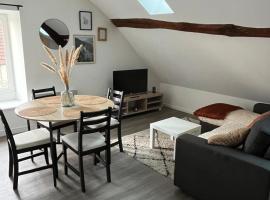 Le petit cloître, hotel em Langres