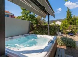 Ferienhaus Nina mit Whirpool by Villas Guide