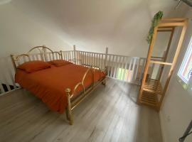 Calme et nature, Hotel in Venoy