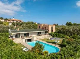 VILLA AMYRA 6&2, Emma Villas