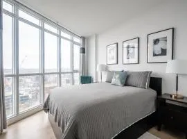Modern 1 Bedroom Condo Iceboat Terrace Downtown Toronto