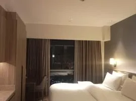 RBR Lux at Novotel Manila Hotel Residences Acqua