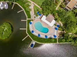 Midnight Cove II 211F