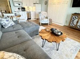 Private Wrightsville Beach Retreat - Channel View!