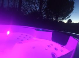 Ile des Plaisirs, Chambres d'Hôtes Naturistes avec Petit-Déjeuner Tropical Inclus