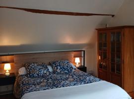 Les Trois Pommiers, Hotel in Sommery