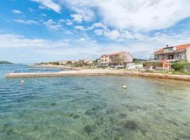 Stunning Apartment In Turanj With Wifi