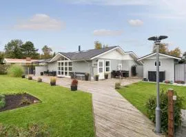 Cozy Home In Sydals With Sauna