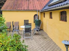 Pet Friendly Home In Farsø With House A Panoramic View, hotel in Myrhøj