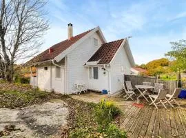 Amazing Home In Strömstad With Wifi