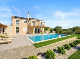 Villa Pleter by Villas Guide, hotel en Otavice