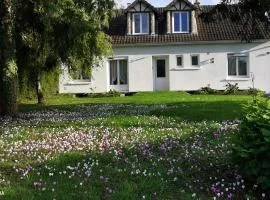 Cosy la Riveraine Cottage