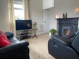 The Cottage 3 bedroom cottage with private garden