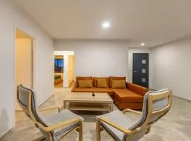 La Sablonnière Free parking Garden