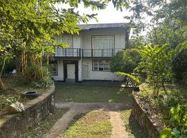 Bamboo Tree Villa，位于Uduwana的酒店