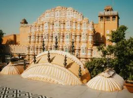 Jai Kutir Homestay - Hawa Mahal View
