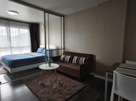 D Condo mine Kathu, hotel in Kathu