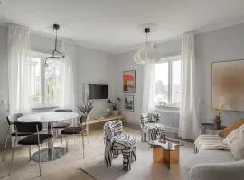 Stylish 2BR Apartment in Central Sundbyberg