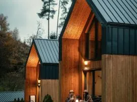 Hill & Chill Kudowa Zdrój - nowoczesne stodoły ze strefą SPA, balia, sauna