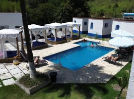 Pousada S&iacute;tio Santorini, hotel a capsule a Guararema