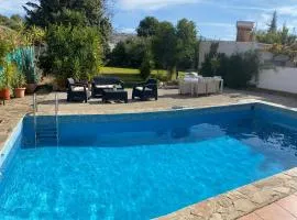 VILLA HUETOR , Piscina y barbacoa privada