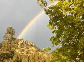 Stylish, artistic and cosy private guest house