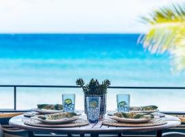 Kulakane 310 · KK 310 Updated BeachFront 2BD w AC Pool, alquiler temporario en Kahana